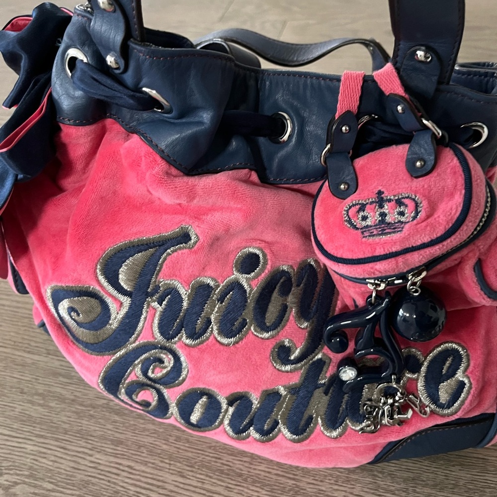 Like new perfect condition juicy couture handbag
